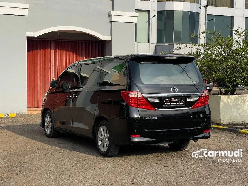 2012 Toyota Alphard G MPV