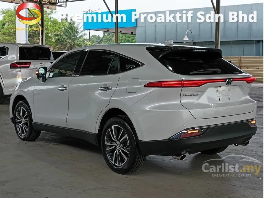 2025 Toyota Harrier Luxury SE SUV