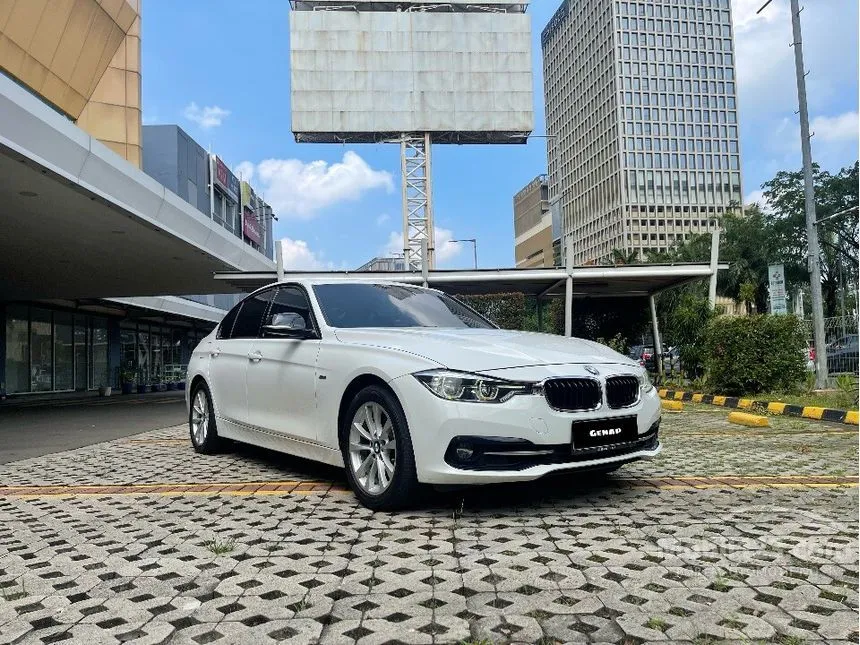 2018 BMW 320i Sport Sedan