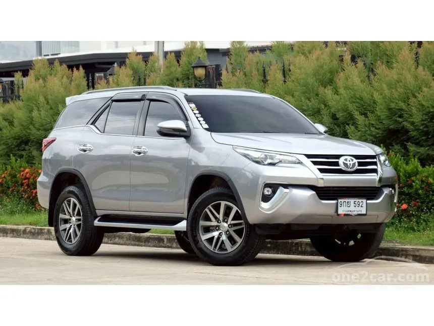 2020 Toyota FORTUNER V SUV