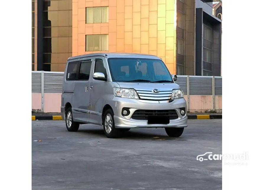 2022 Daihatsu Luxio X MPV