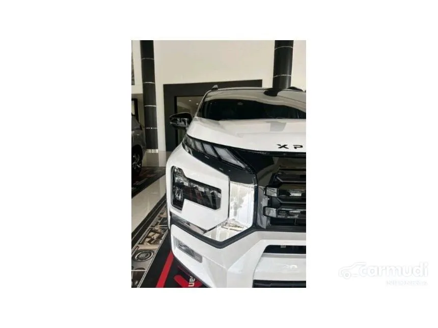 2024 Mitsubishi Xpander CROSS Premium Package Wagon