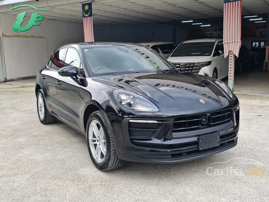 2024 Porsche Macan SUV