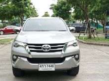 2015 Toyota Fortuner 2.8 (ปี 15-18) V 4WD Wagon AT