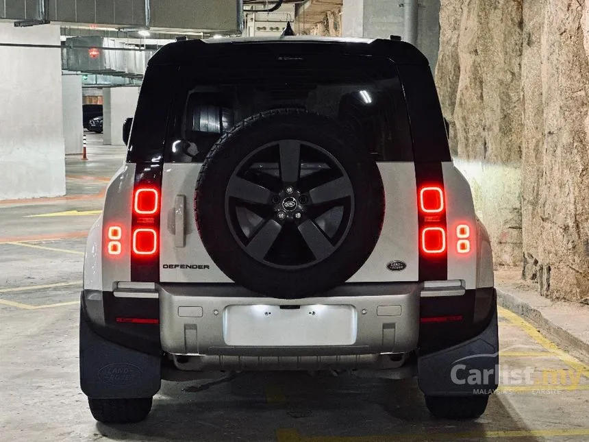 2022 Land Rover Defender 110 P300 S SUV