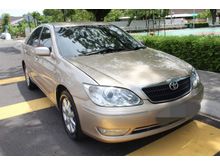 2004 Toyota Camry 2.4 V (A)