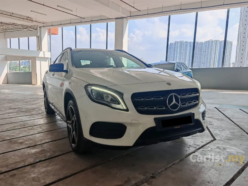2018 Mercedes-Benz GLA250 4MATIC AMG Line SUV