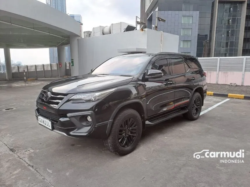 2018 Toyota Fortuner VRZ TRD 4X2 SUV