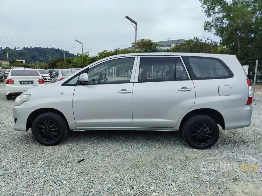2016 Toyota Innova E MPV