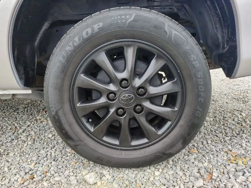 2016 Toyota Innova E MPV