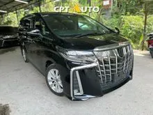 2022 Toyota Alphard 2.5 G S MPV / 8 SEATERS