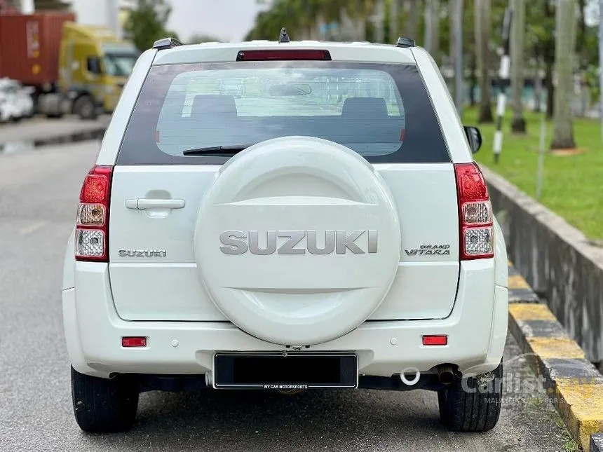 2010 Suzuki Grand Vitara SUV