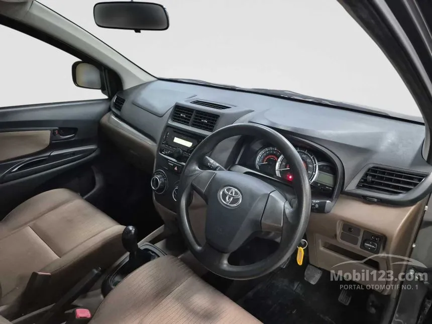 2016 Toyota Avanza E MPV
