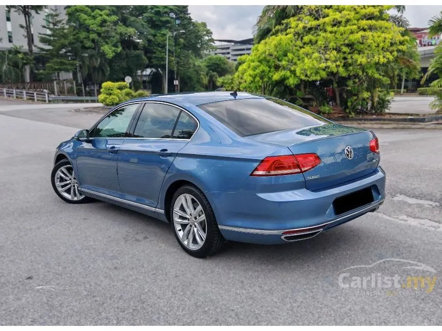 2017 Volkswagen Passat TSI Highline Sedan
