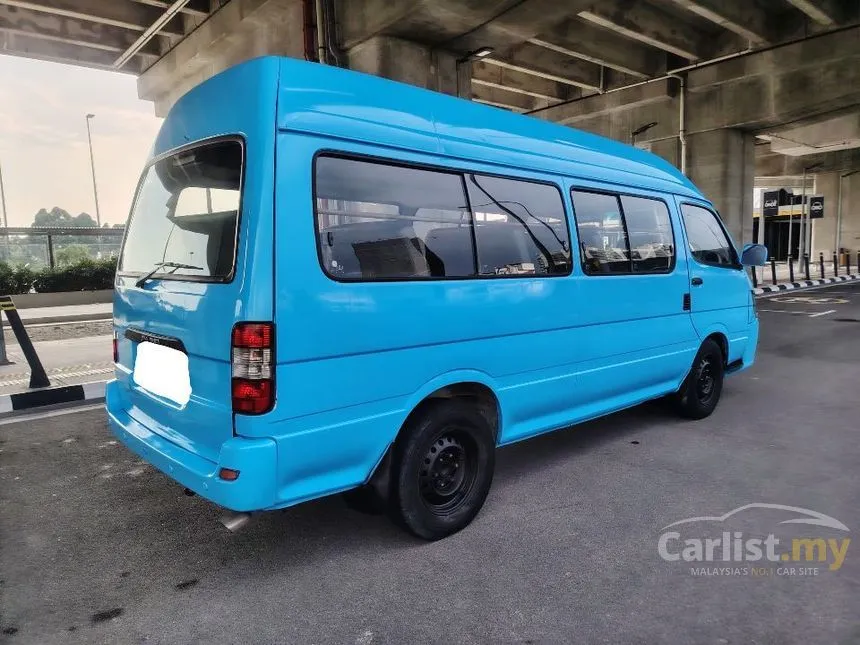 2010 Shenyang Brilliance Era Jinbei Van