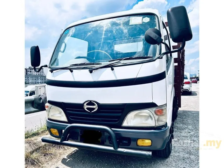 2011 Hino 300 Series XZU413R-HKMMB3 Lorry