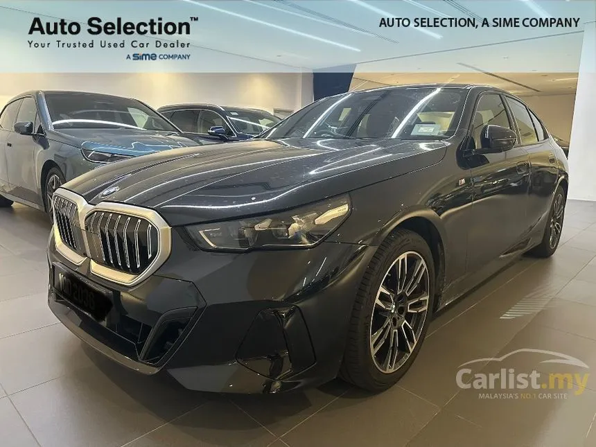 2025 BMW 520i M Sport Sedan
