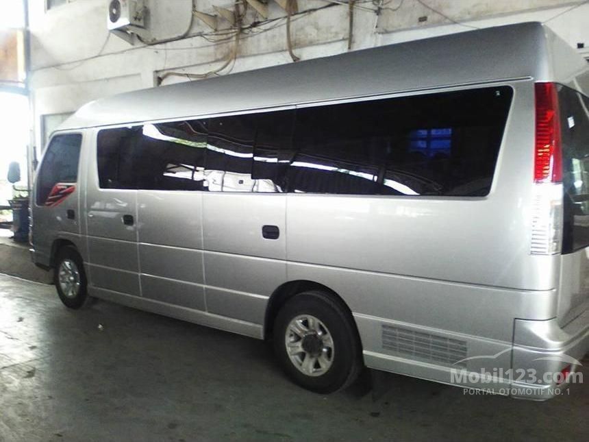 Jual Mobil Isuzu Elf 2015 NKR 55 MICROBUS LWB Manual 2.8 