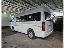 2026 Foton CS2 14 Seater Window Van AUTOMATIC - 6 Years Warranty