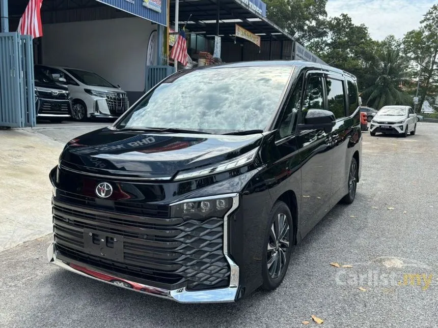 2023 Toyota Voxy S-Z MPV