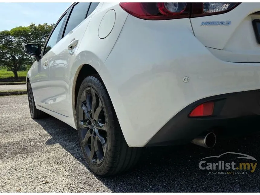 2016 Mazda 3 SKYACTIV-G Hatchback
