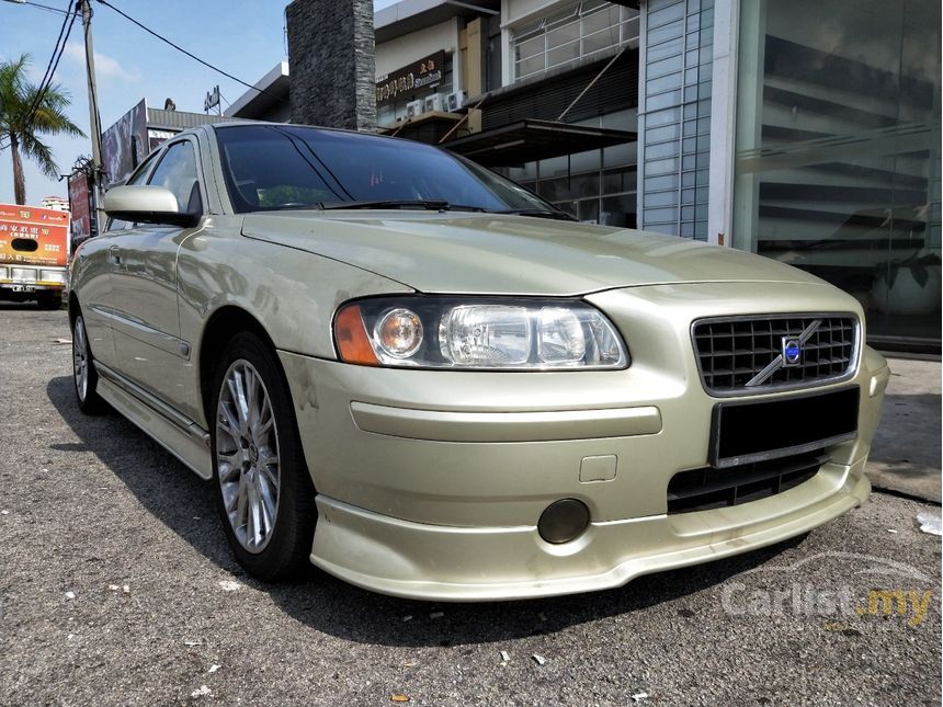 Volvo S60 2005 T5 2.4 in Penang Automatic Sedan Gold for RM 19,999