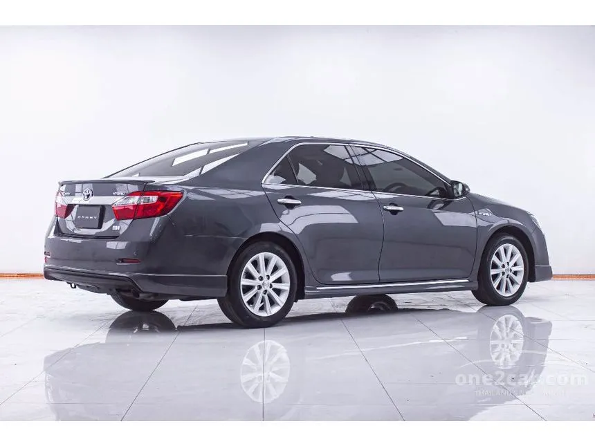 2012 Toyota CAMRY Hybrid Sedan