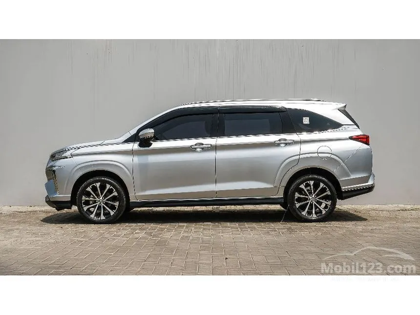 2023 Toyota Veloz Q (Premium Color) MPV