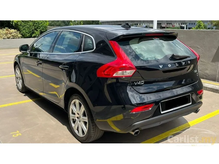 2017 Volvo V40 T5 Hatchback