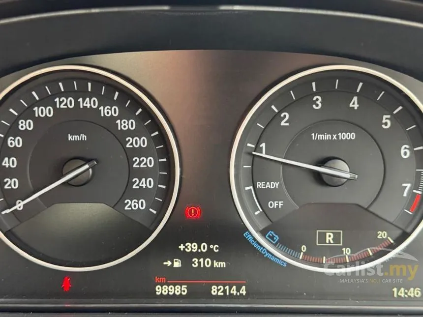 2019 BMW 318i Luxury Sedan