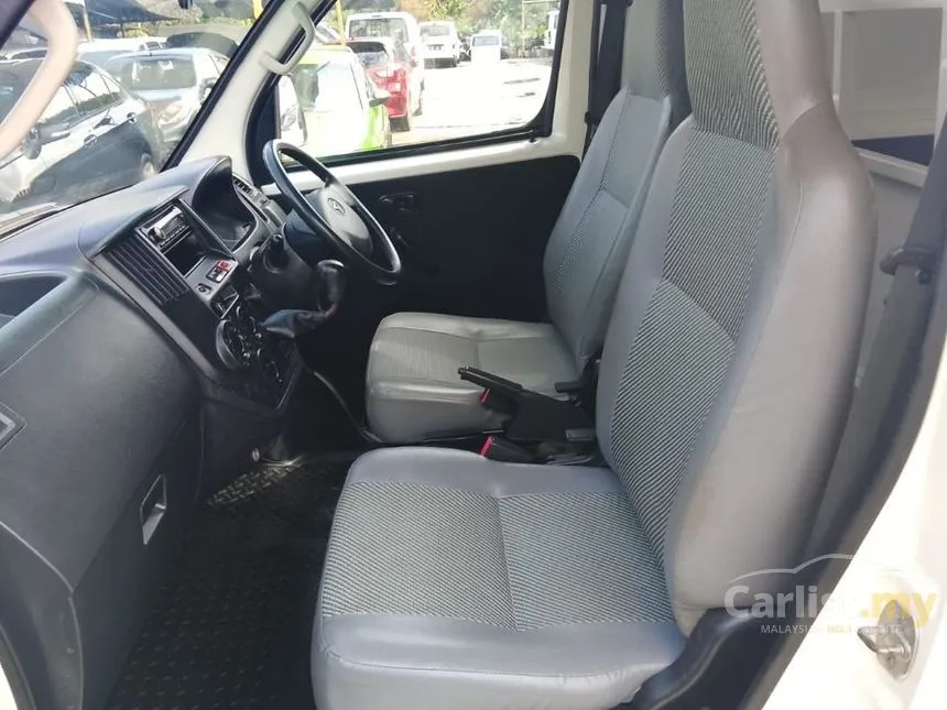 2015 Daihatsu Gran Max Panel Van