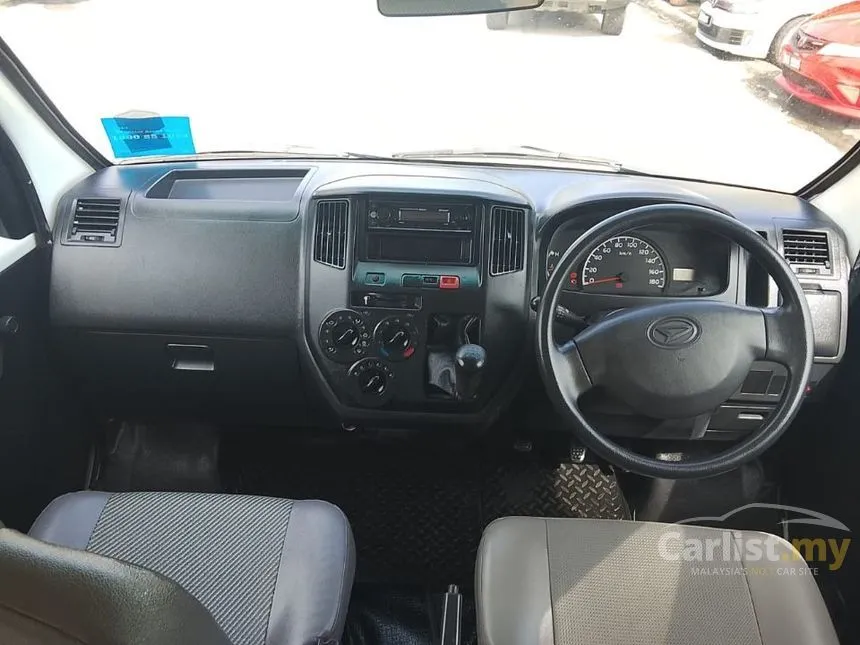 2015 Daihatsu Gran Max Panel Van
