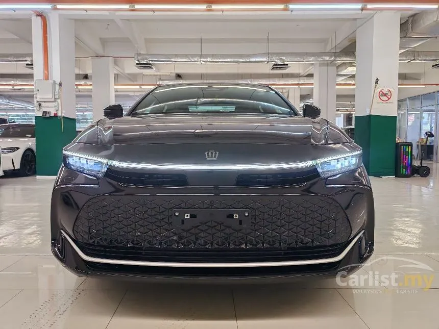 2023 Toyota Crown RS Advance Sedan