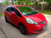 Honda Jazz 1.5 S 2010 Metic ( Cicilan rigan ) Siap luar kota