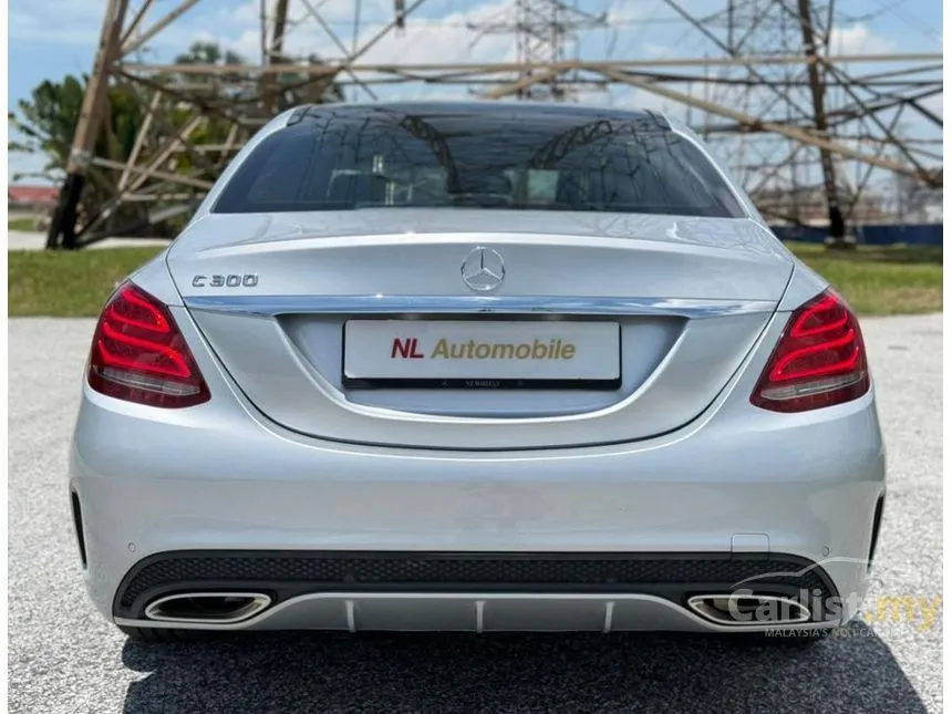 2016 Mercedes-Benz C300 Avantgarde AMG Line Sedan