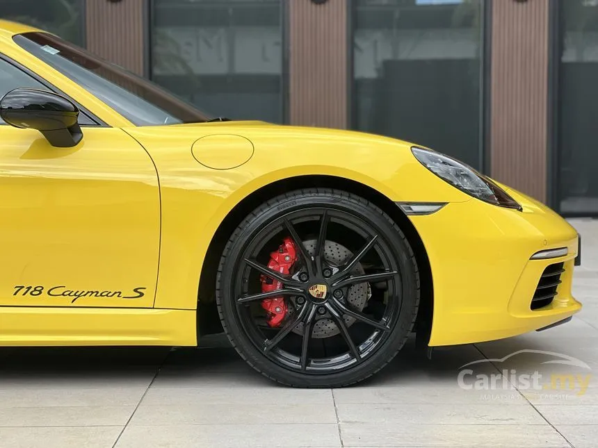 2020 Porsche 718 Cayman S Coupe
