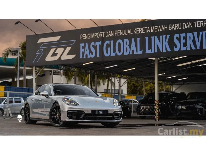 2022 Porsche Panamera Hatchback