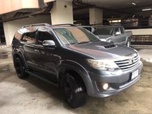 2015 Toyota Fortuner 3.0 (ปี 12-15) V SUV AT