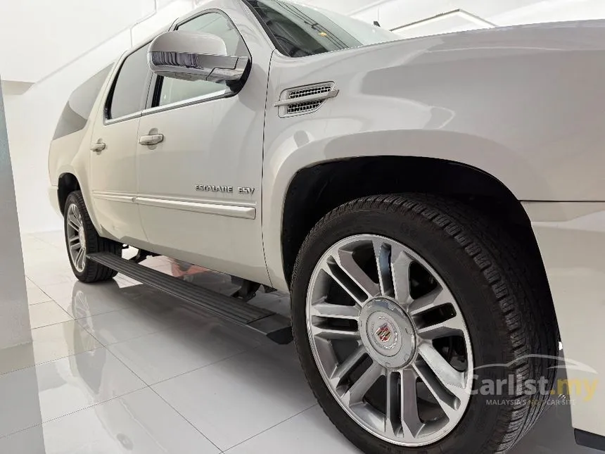 2013 Cadillac Escalade SUV
