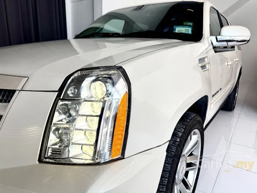 2013 Cadillac Escalade SUV