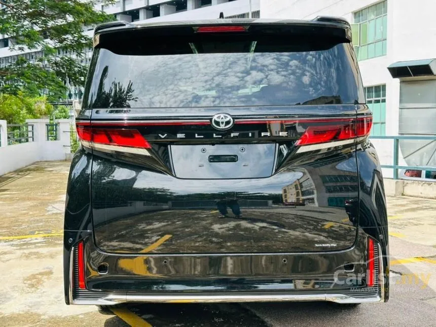2025 Toyota Vellfire Z Premier MPV