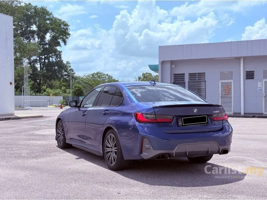2022 BMW 330i M Sport Sedan