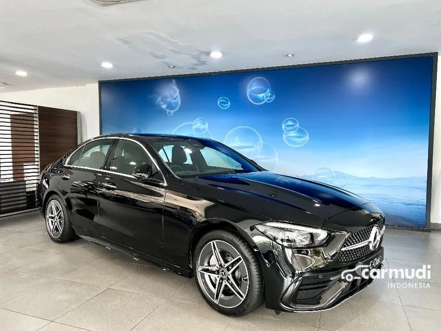Mercedes-Benz C300 2023 AMG Line 2.0 in DKI Jakarta Automatic Sedan