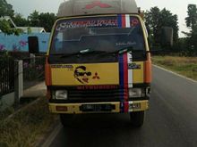 2003 Mitsubishi Colt 3.3 Trucks