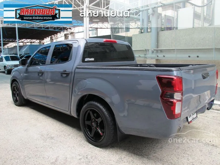 2024 Isuzu D-MAX S Cab-4 Pickup