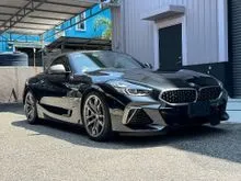 2021 BMW Z4 3.0 M40i M Sport Convertible all black