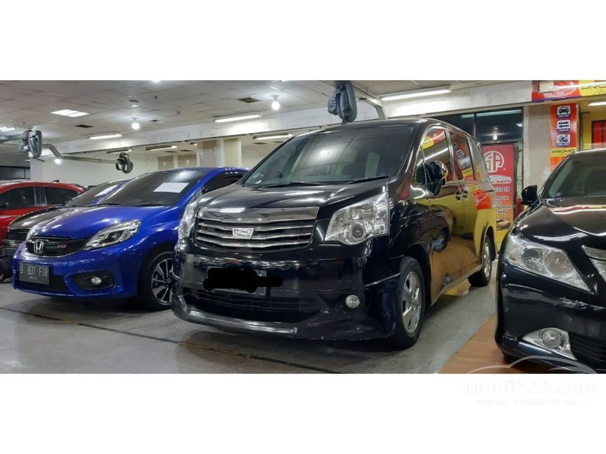 Jual Mobil Toyota NAV1 2013 V 2.0 di DKI Jakarta Automatic 