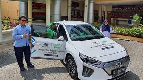 Hyundai Ioniq Electric Digunakan untuk Transportasi Petugas Medis Covid-19