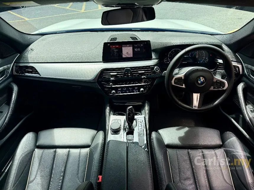 2020 BMW 530e M Sport Sedan