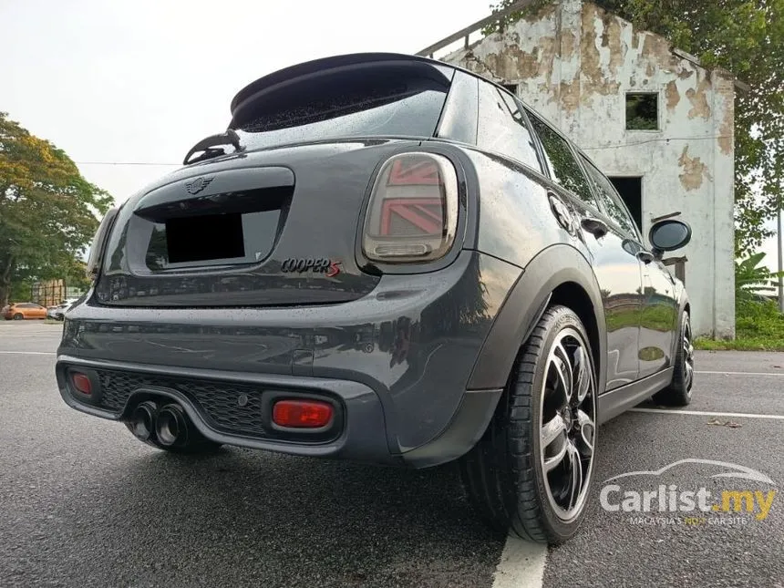 2022 MINI Cooper S 5 Door Hatchback